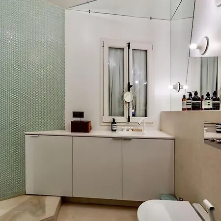Lux Art Deco, Voltaire Apartamento *